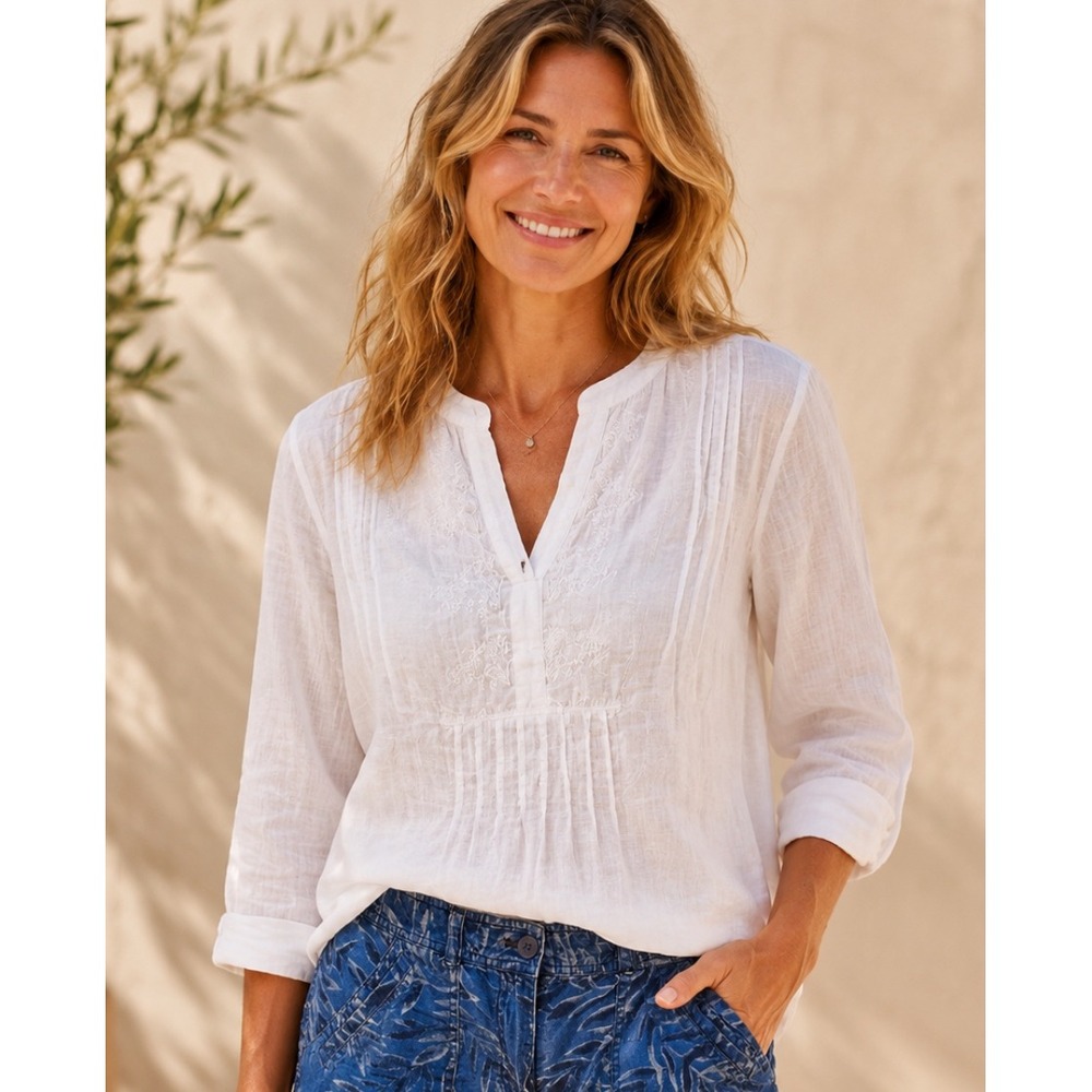 Saint Tropez West White Linen Blend Embroidered Pintuck Blouse Top Large